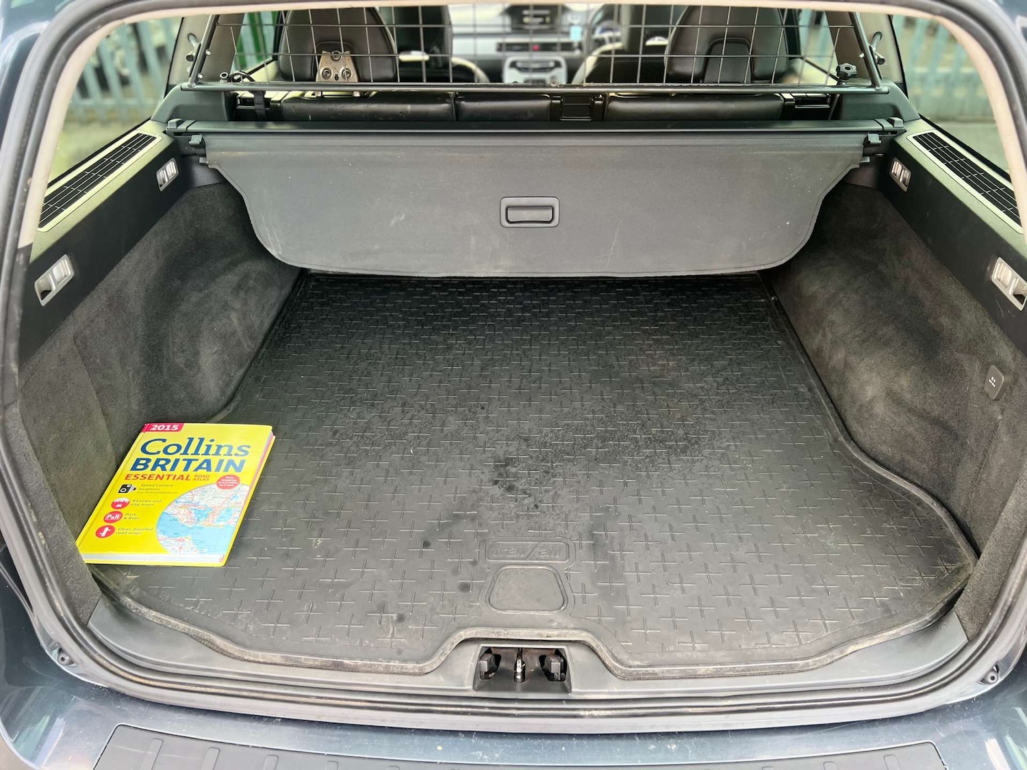 Used Volvo V70 2012 for sale - 77003519: Photo 46