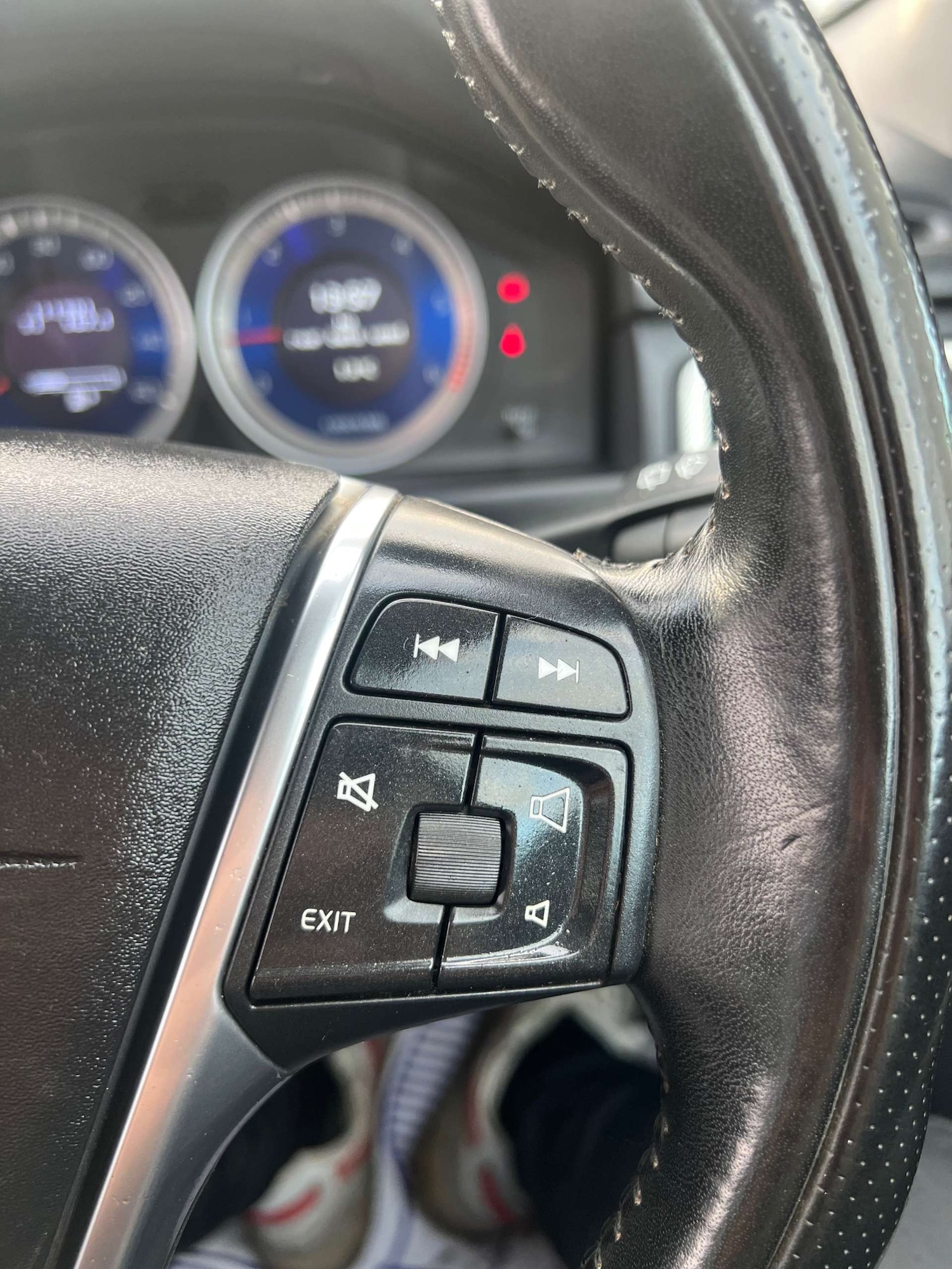 Used Volvo V70 2012 for sale - 77003519: Photo 47