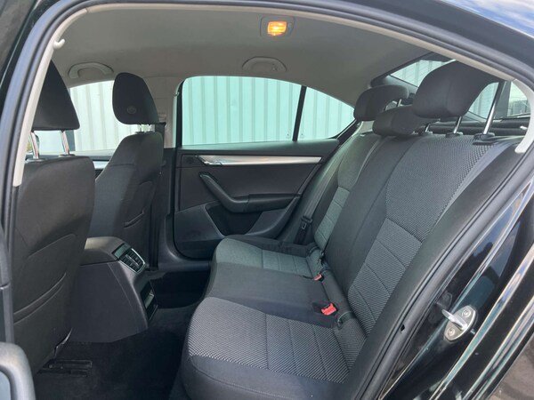 Used Skoda Octavia 2014 for sale - 76278167: Photo 25