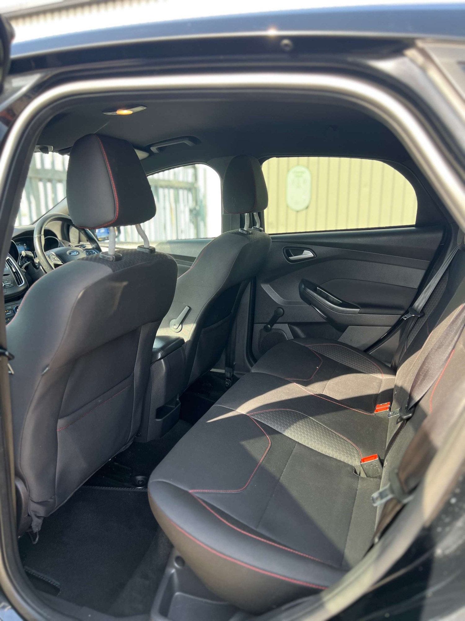 Used Ford Focus 2017 for sale - 78220821: Photo 18