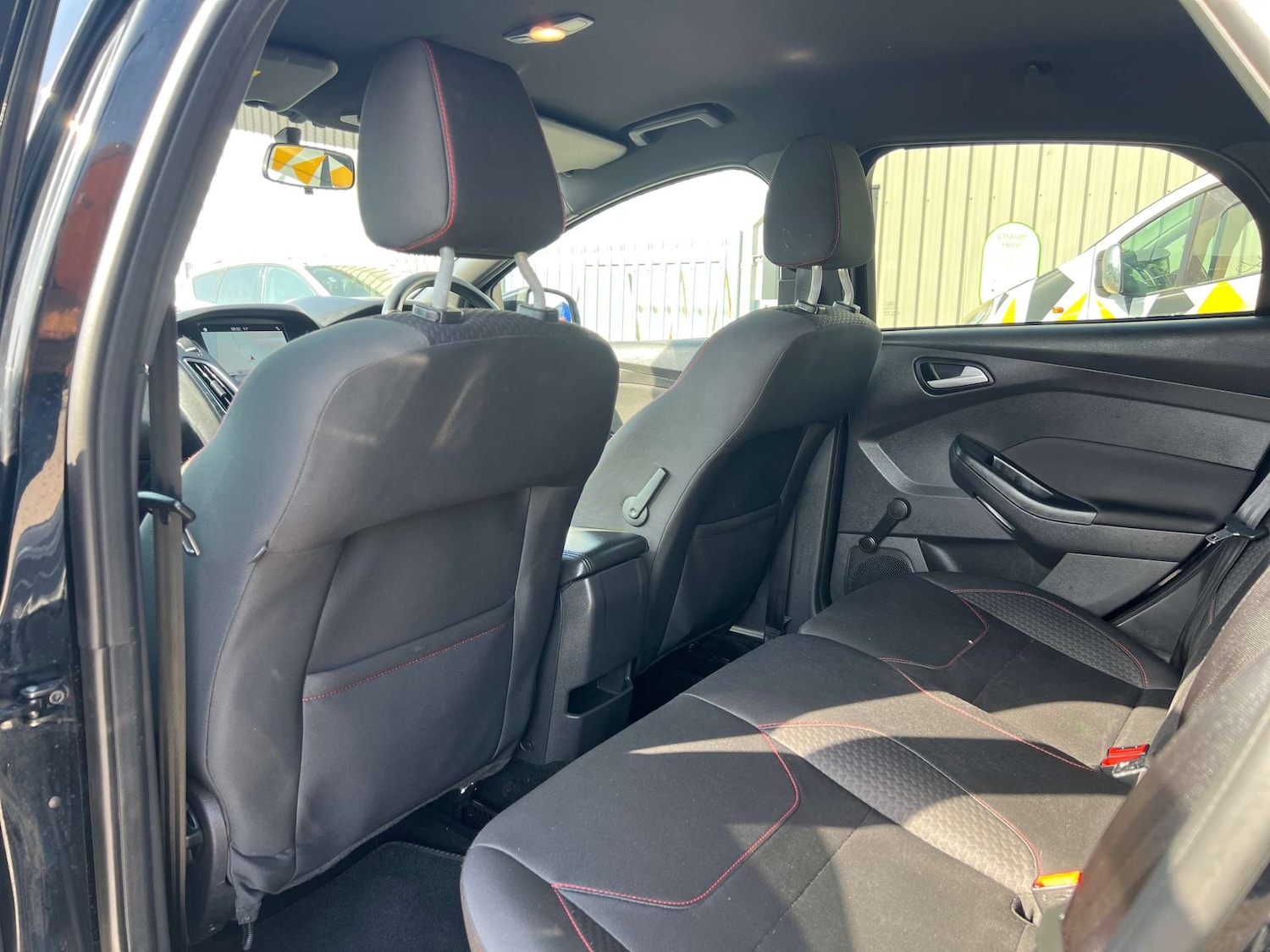 Used Ford Focus 2017 for sale - 78220821: Photo 24