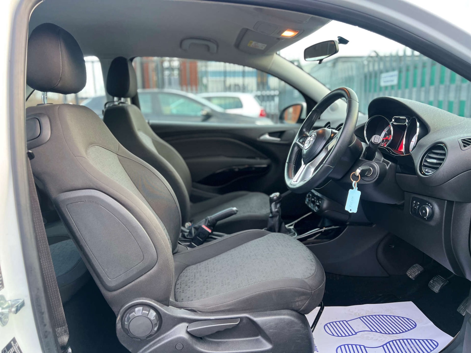 Used Vauxhall ADAM 2015 for sale - 76934879: Photo 16