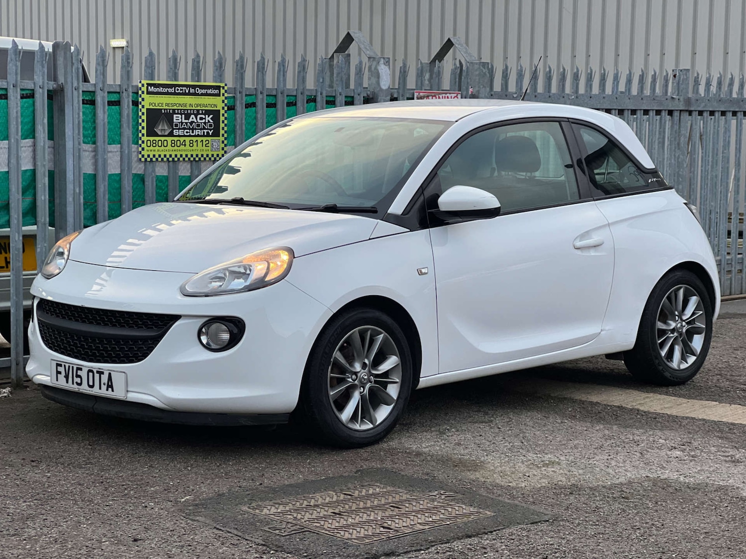 Used Vauxhall ADAM 2015 for sale - 76934879: Photo 9