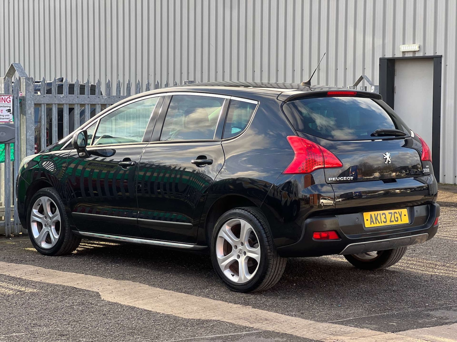 Used Peugeot 3008 2013 for sale - 77262797: Photo 11
