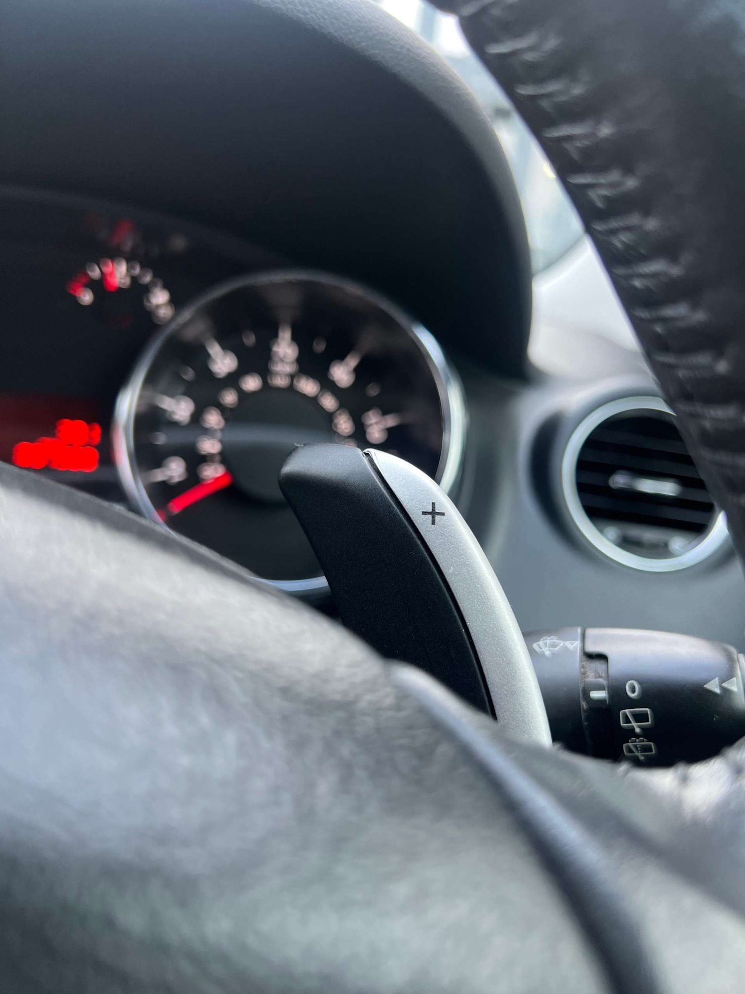 Used Peugeot 5008 2012 for sale - 76829762: Photo 13