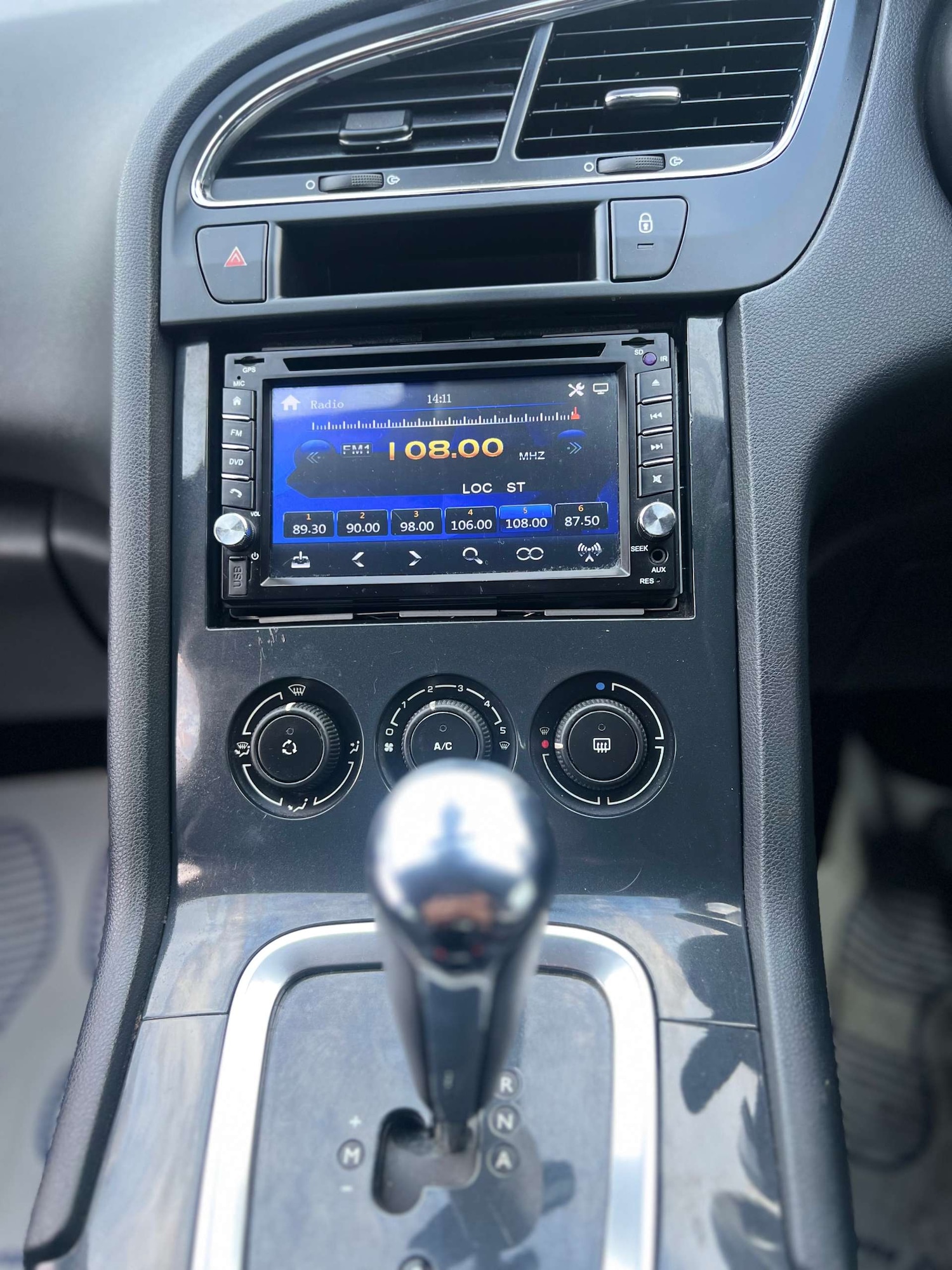 Used Peugeot 5008 2012 for sale - 76829762: Photo 22