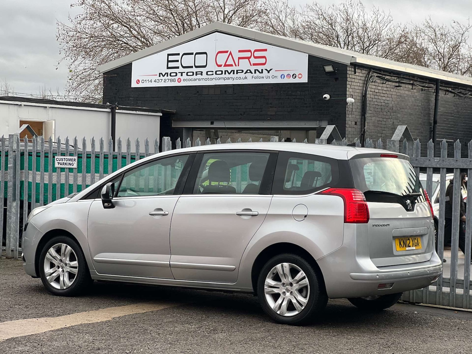 Used Peugeot 5008 2012 for sale - 76829762: Photo 28