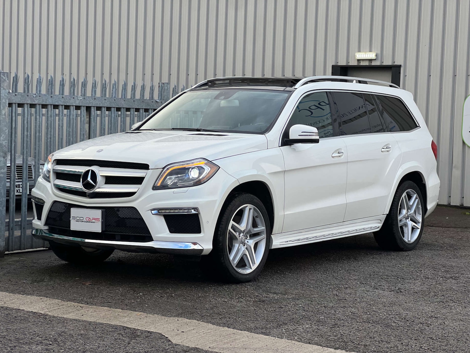 Used Mercedes-Benz GL Class 2015 for sale - 77003516: Photo 1