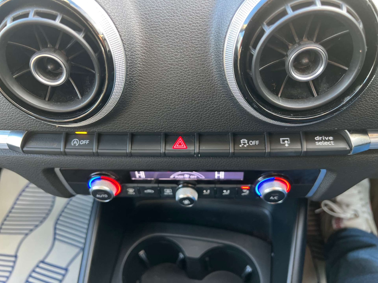 Used Audi A3 2014 for sale - 76694797: Photo 35