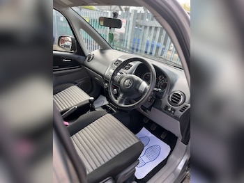 Used Suzuki SX4 2014 for sale - 78578558: Photo