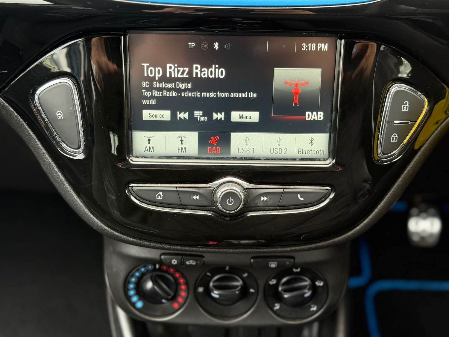 Used Vauxhall Corsa 2016 for sale - 77003512: Photo 4