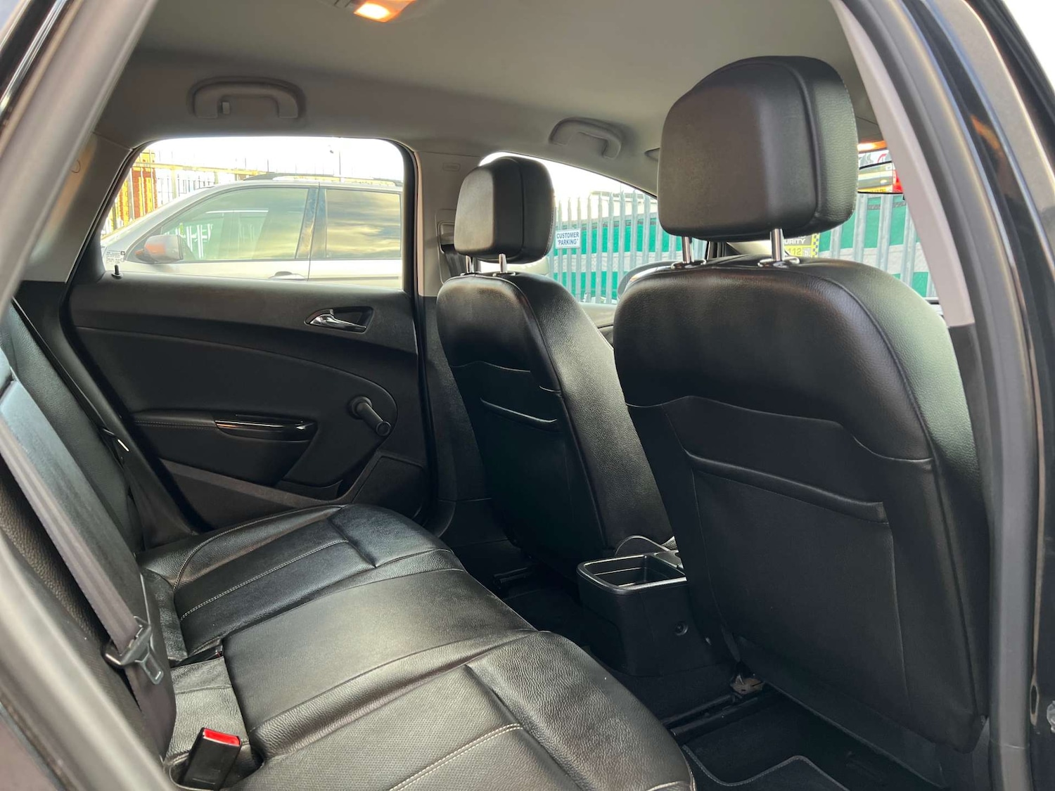 Used Vauxhall Astra 2016 for sale - 76352636: Photo 20