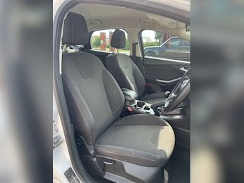 Used Ford Focus 2014 for sale - 78984111: Photo