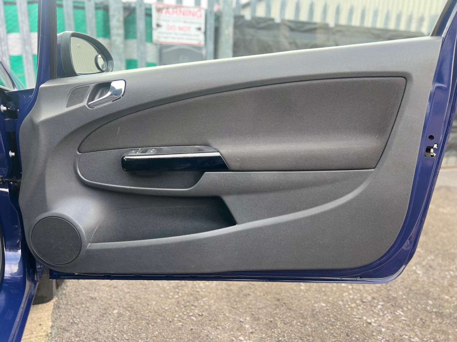 Used Vauxhall Corsa 2012 for sale - 76495833: Photo 30