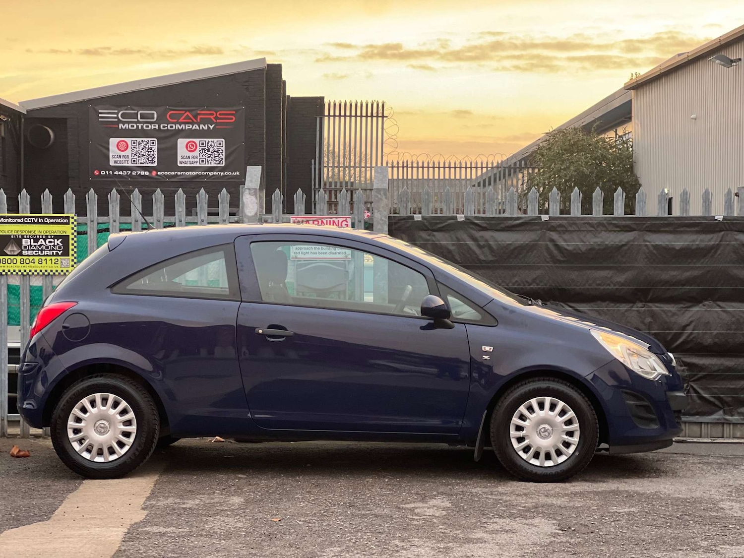 Used Vauxhall Corsa 2012 for sale - 76495833: Photo 6