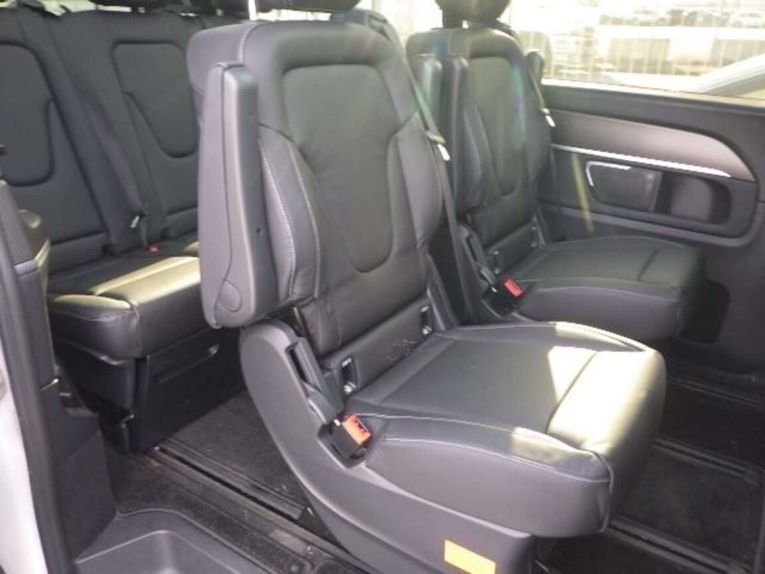 Used Mercedes-Benz V-Class 2020 for sale - 76278107: Photo 5