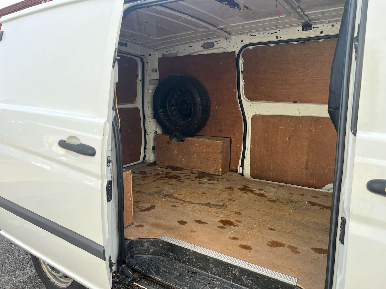 Used Mercedes-Benz Vito 2014 for sale - 77708229: Photo 24