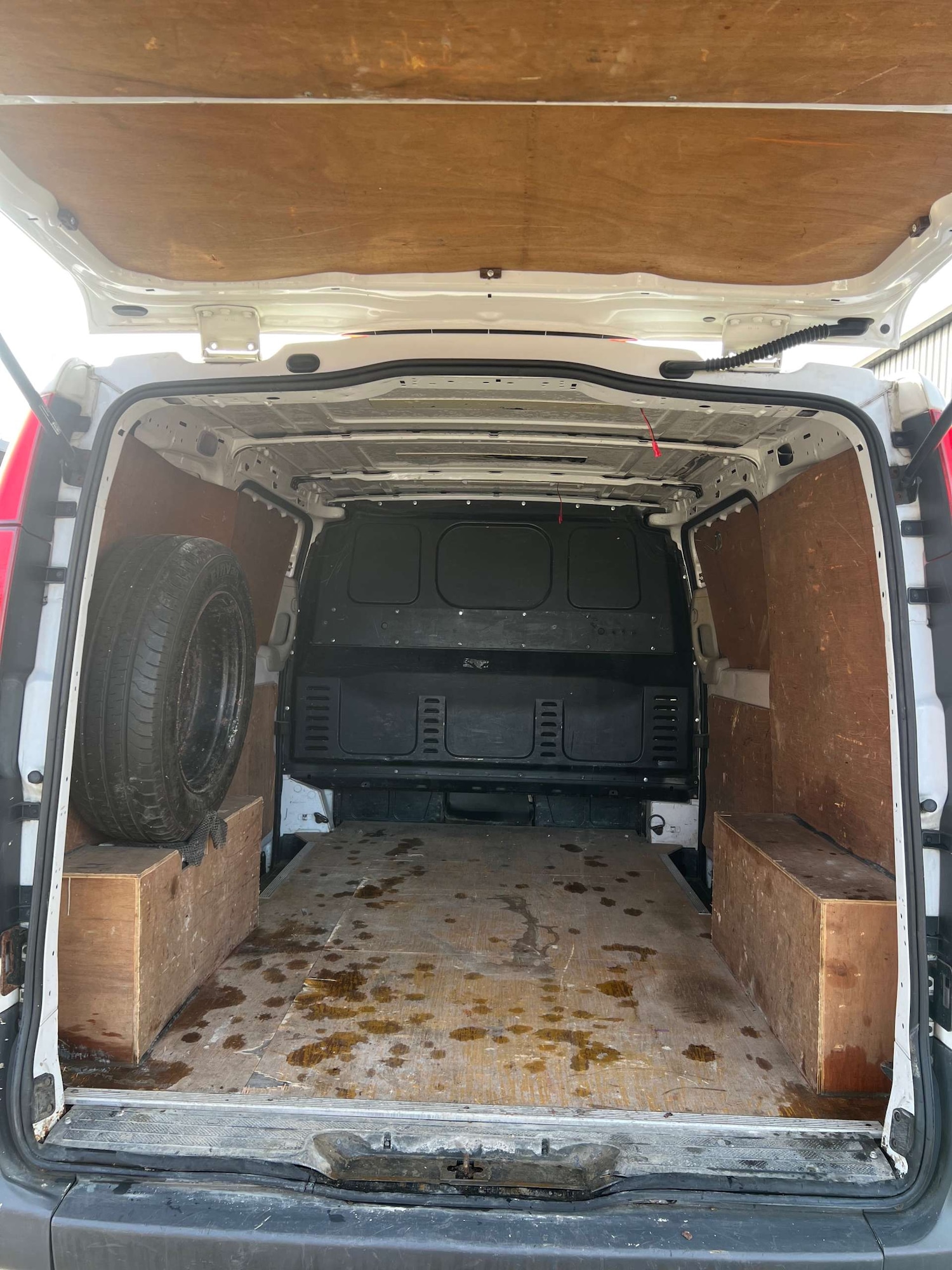 Used Mercedes-Benz Vito 2014 for sale - 77708229: Photo 28