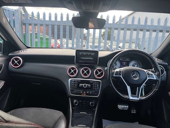 Used Mercedes-Benz A-Class 2015 for sale - 75982484: Photo