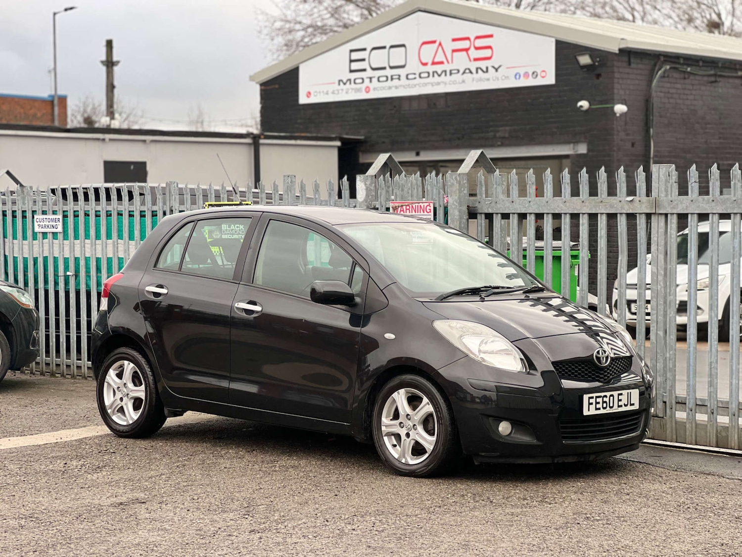 Used Toyota Yaris 2010 for sale - 76848488: Photo 4