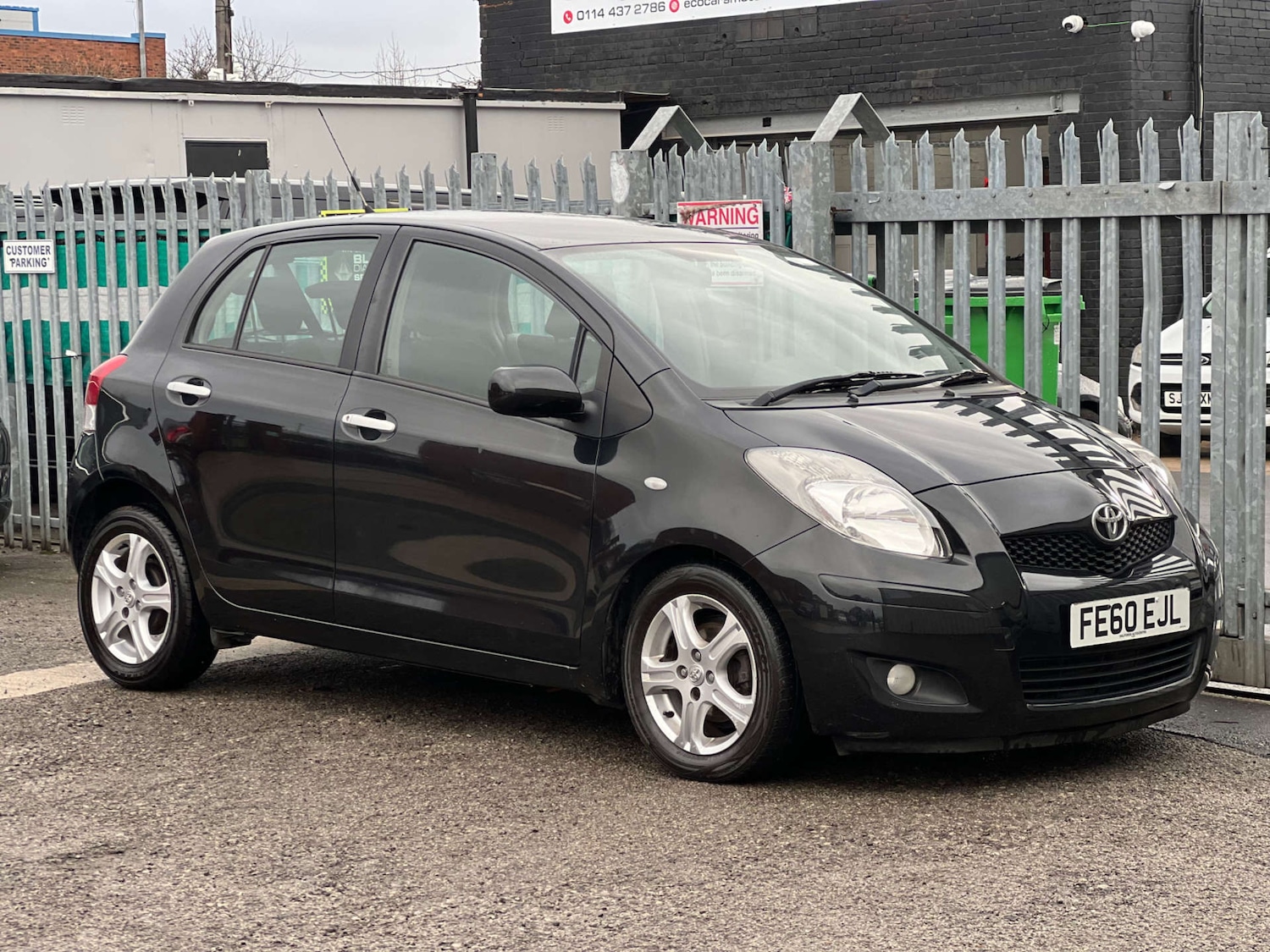 Used Toyota Yaris 2010 for sale - 76848488: Photo 7