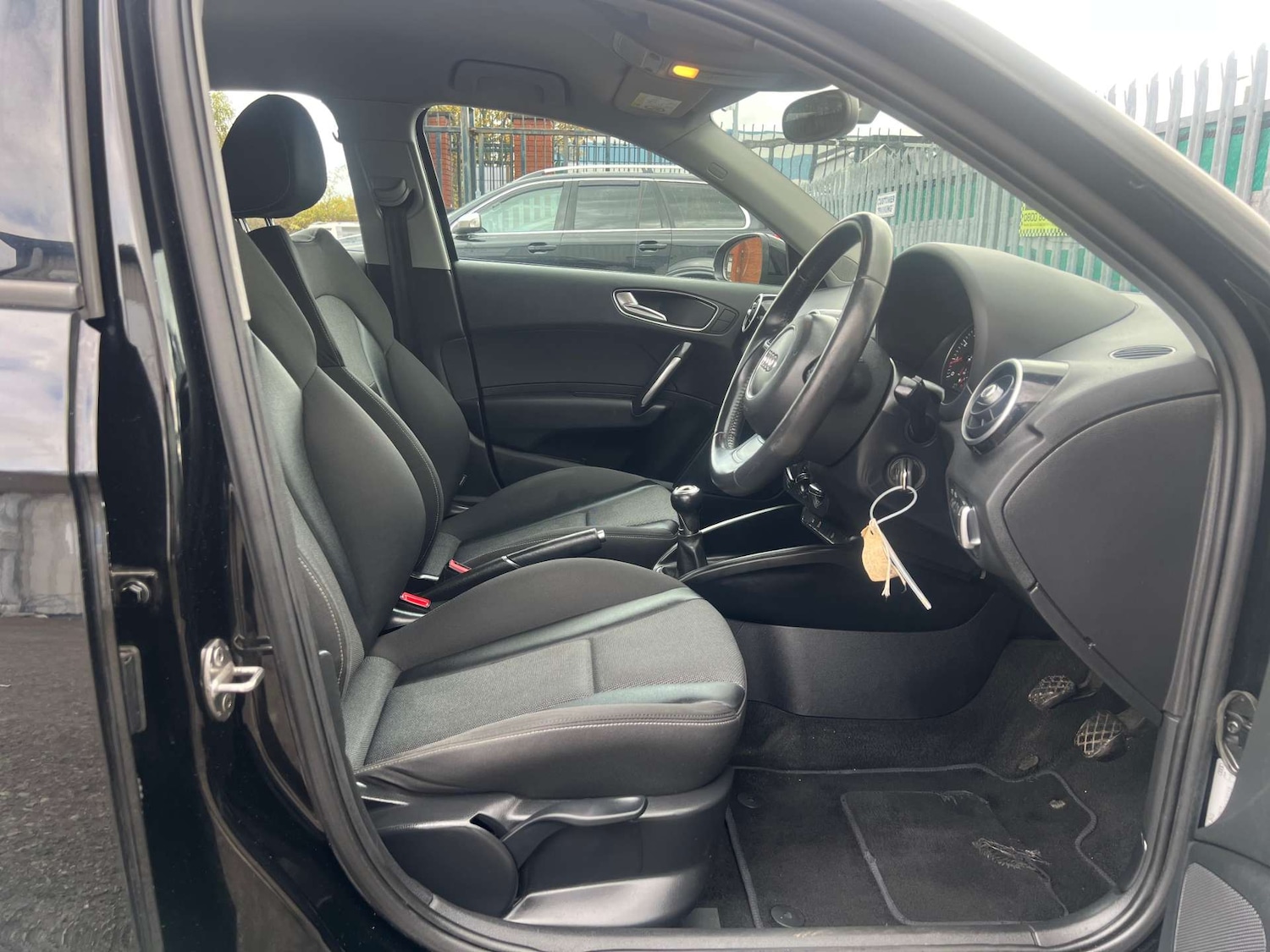 Used Audi A1 2014 for sale - 76333077: Photo 16