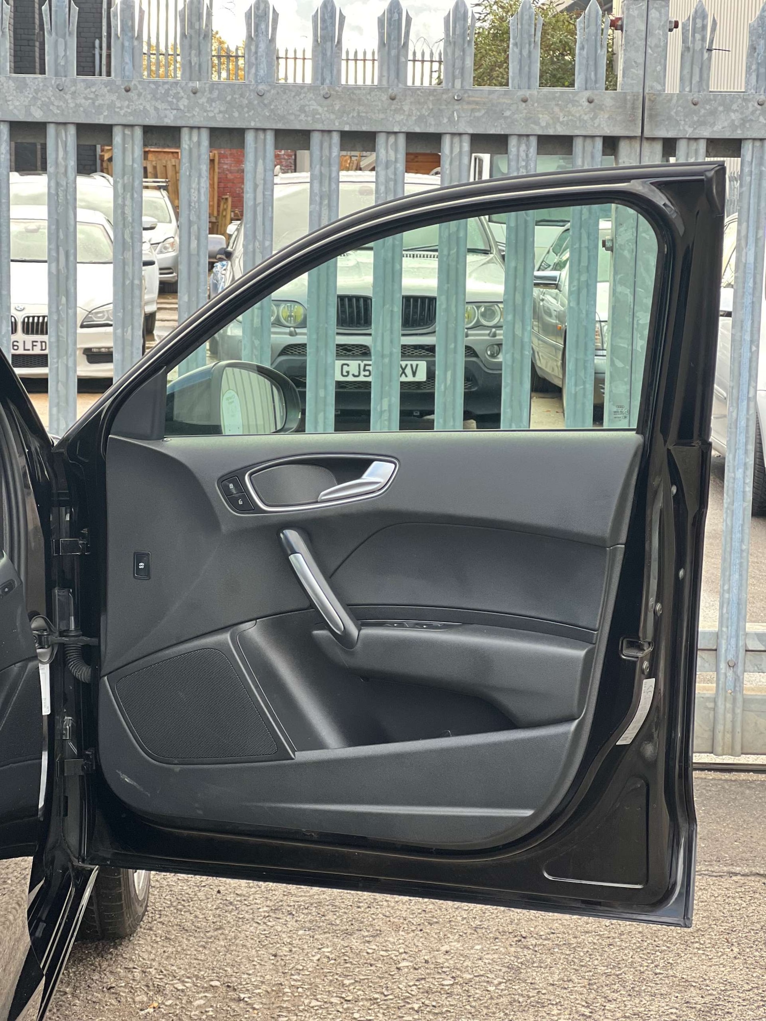 Used Audi A1 2014 for sale - 76333077: Photo 44