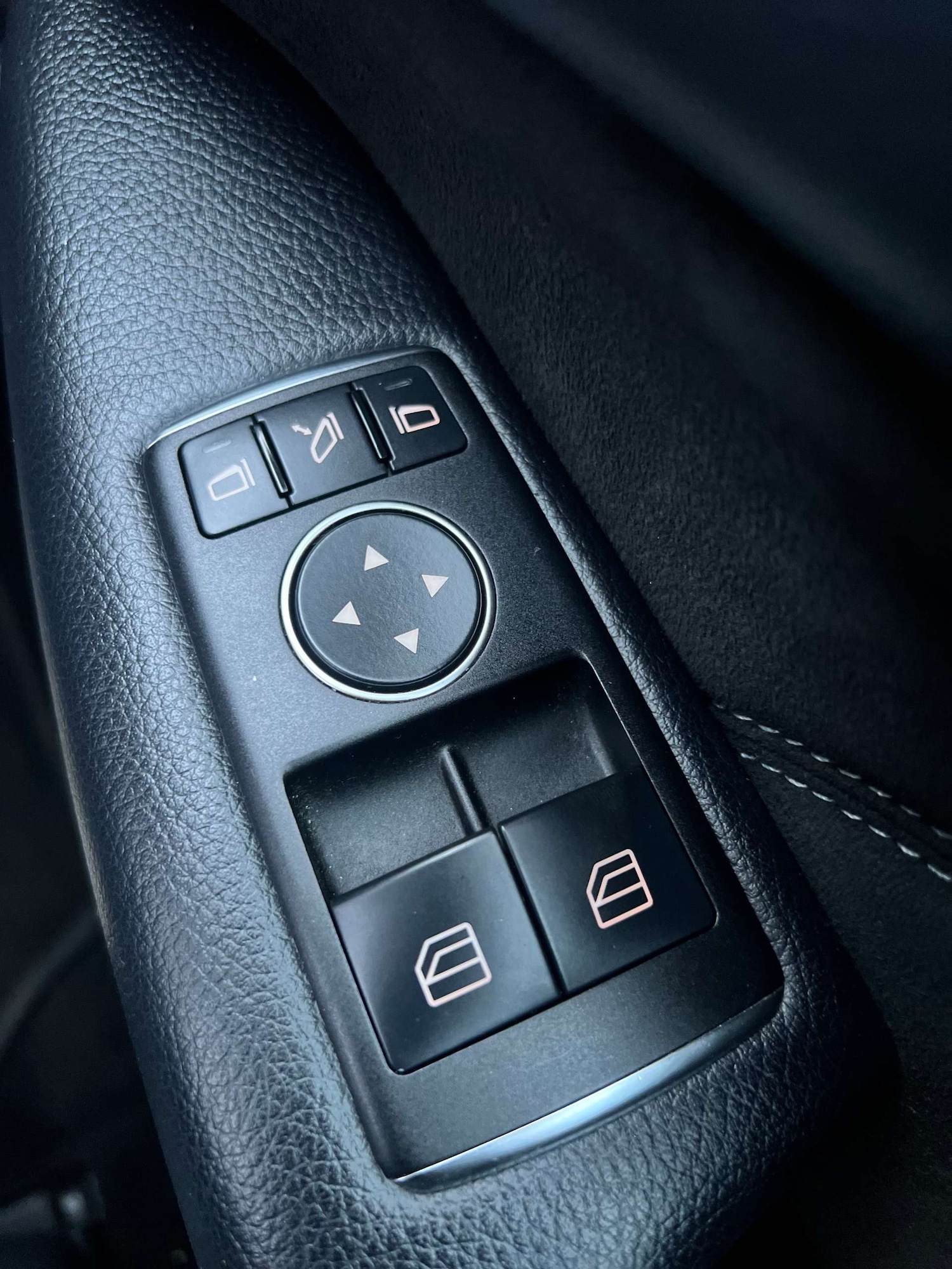 Used Mercedes-Benz C Class 2014 for sale - 77502038: Photo 30