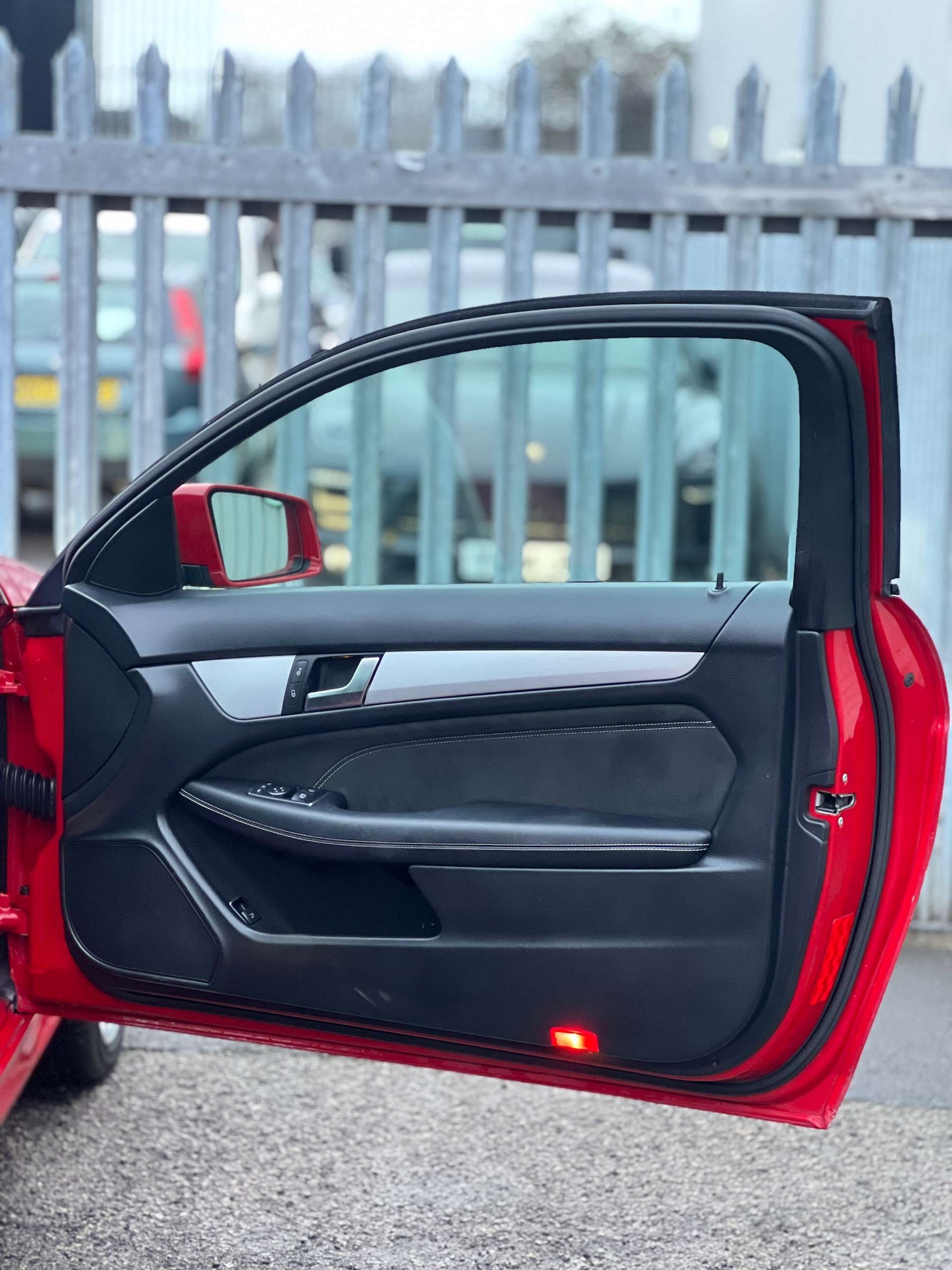 Used Mercedes-Benz C Class 2014 for sale - 77502038: Photo 36