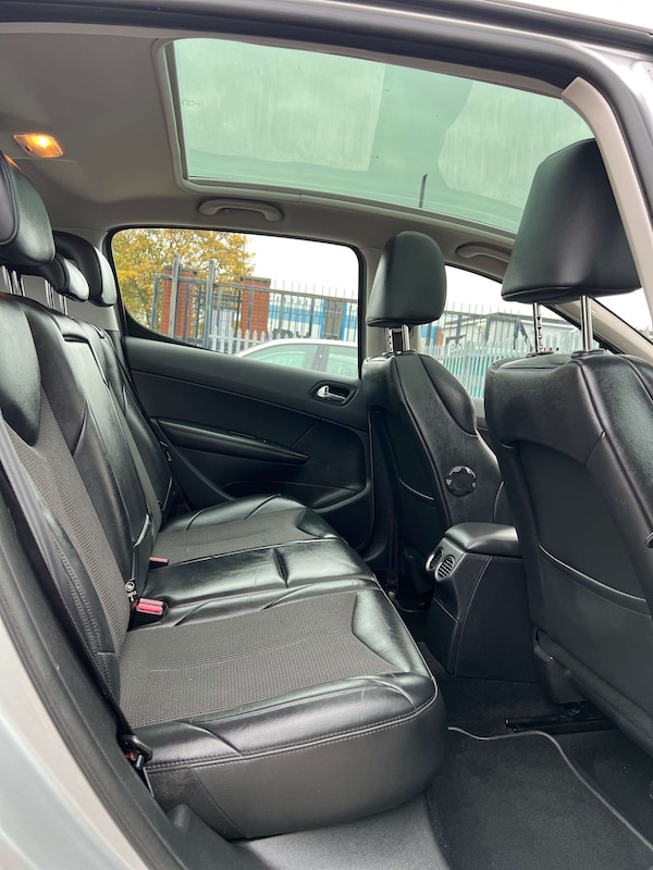 Used Peugeot 308 2013 for sale - 76331513: Photo 19