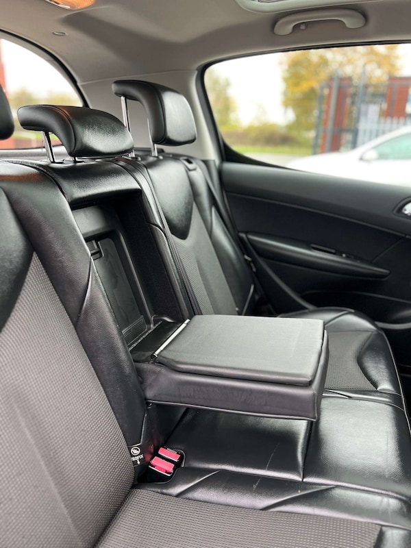 Used Peugeot 308 2013 for sale - 76331513: Photo 20