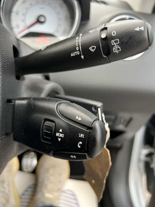 Used Peugeot 308 2013 for sale - 76331513: Photo 28