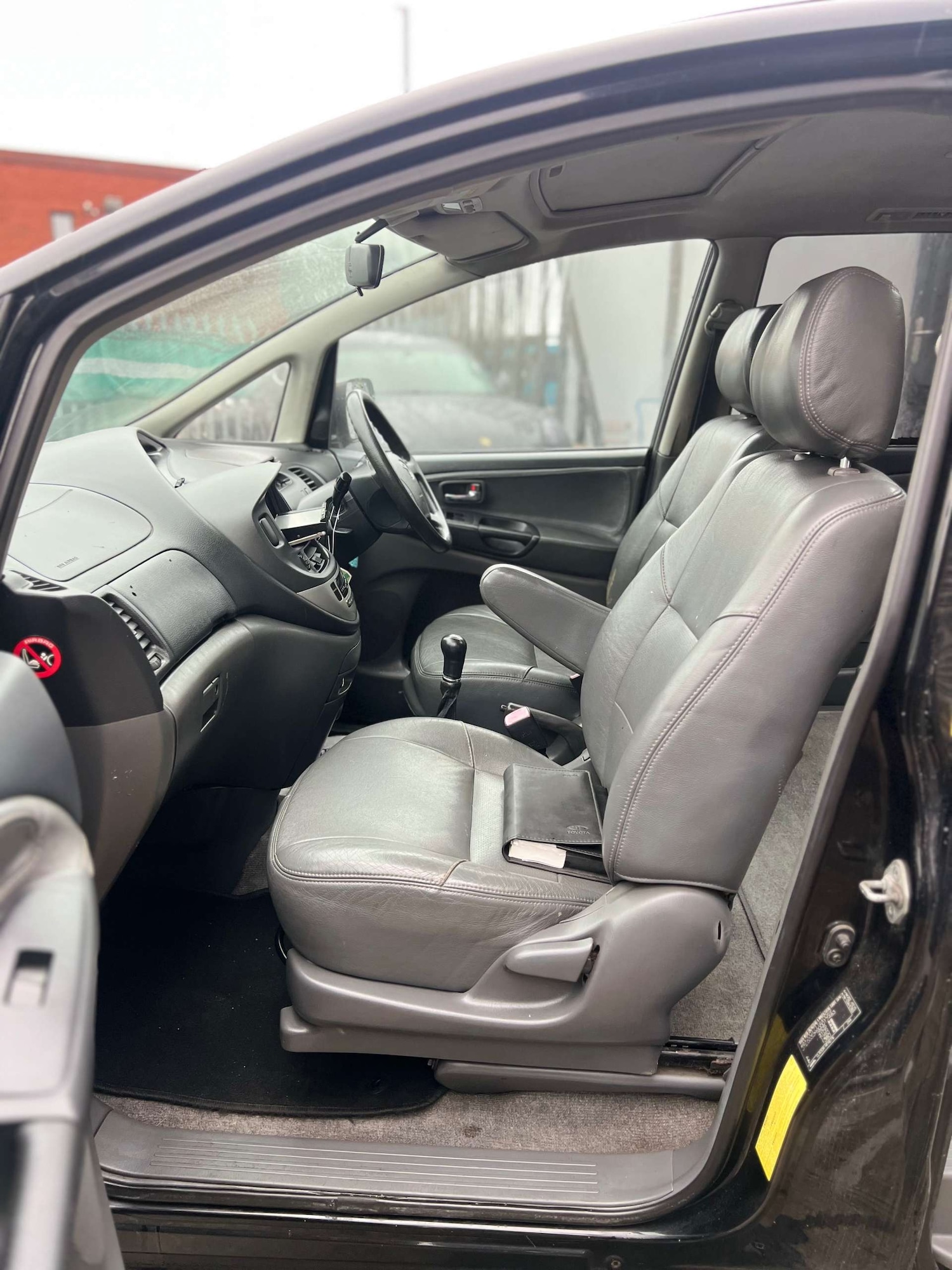 Used Toyota Previa 2005 for sale - 76946114: Photo 16