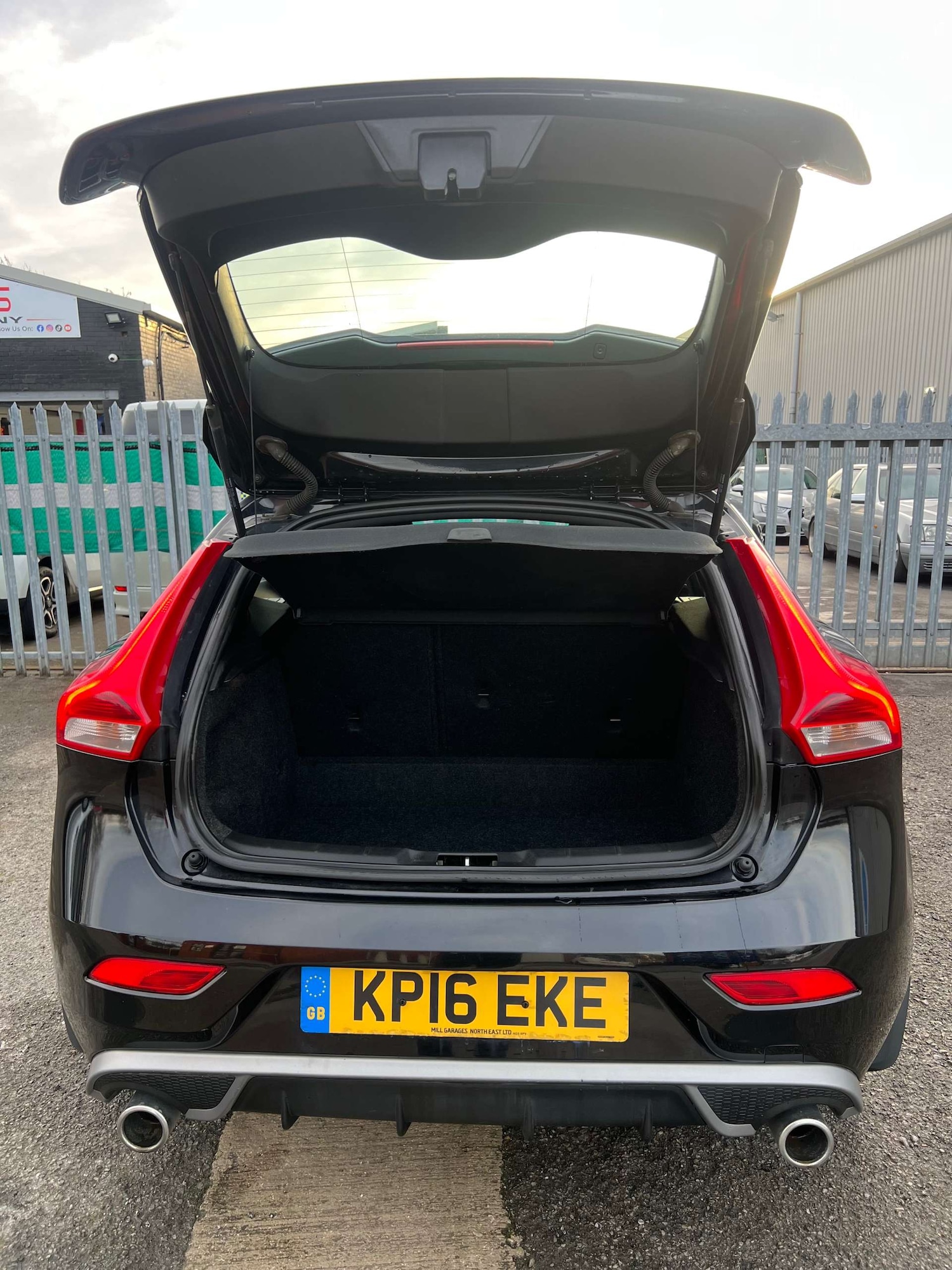 Used Volvo V40 2016 for sale - 77003518: Photo 20