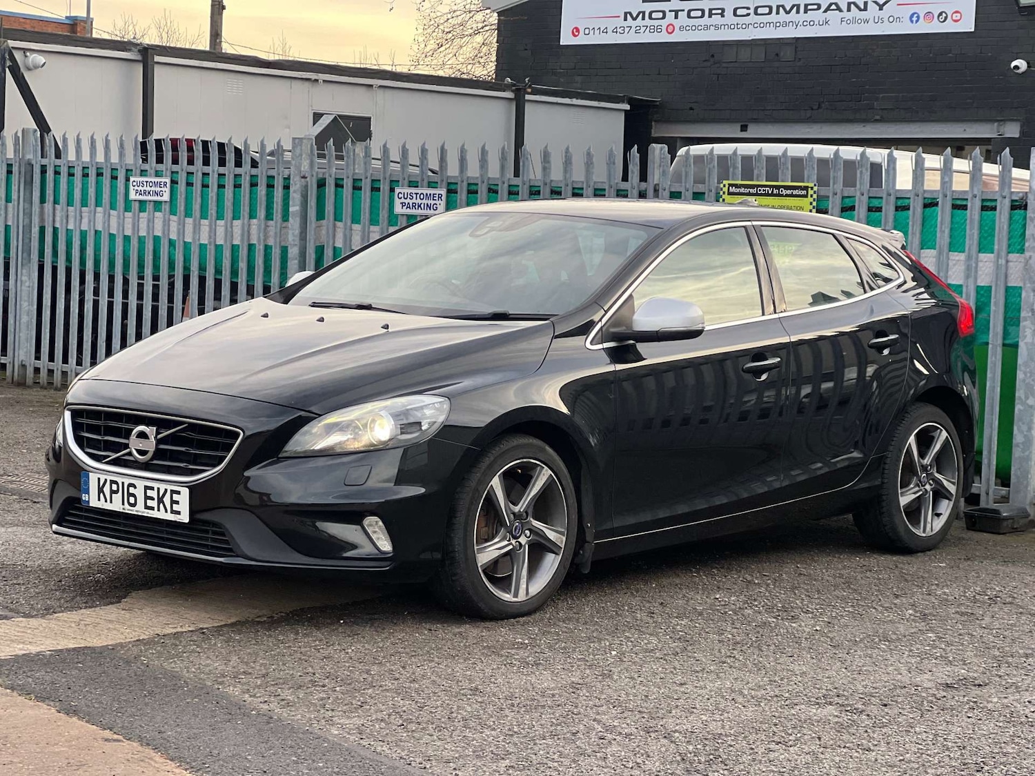 Used Volvo V40 2016 for sale - 77003518: Photo 5
