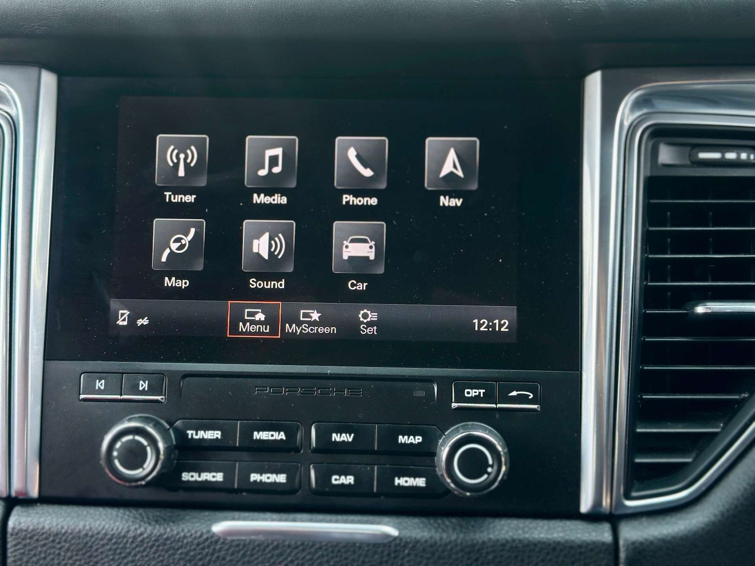 Used Porsche Macan 2024 for sale - 77792533: Photo 17