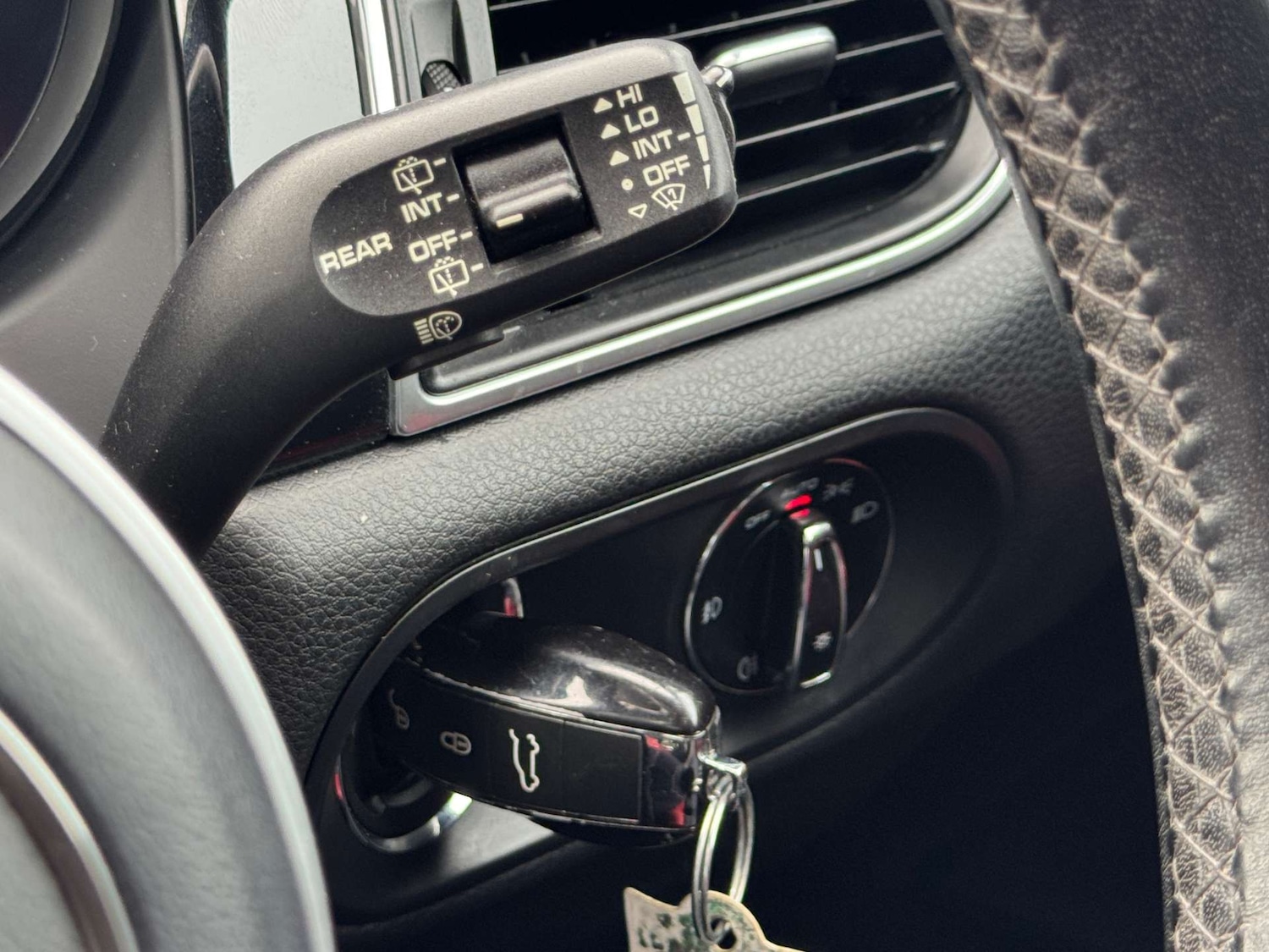 Used Porsche Macan 2024 for sale - 77792533: Photo 68