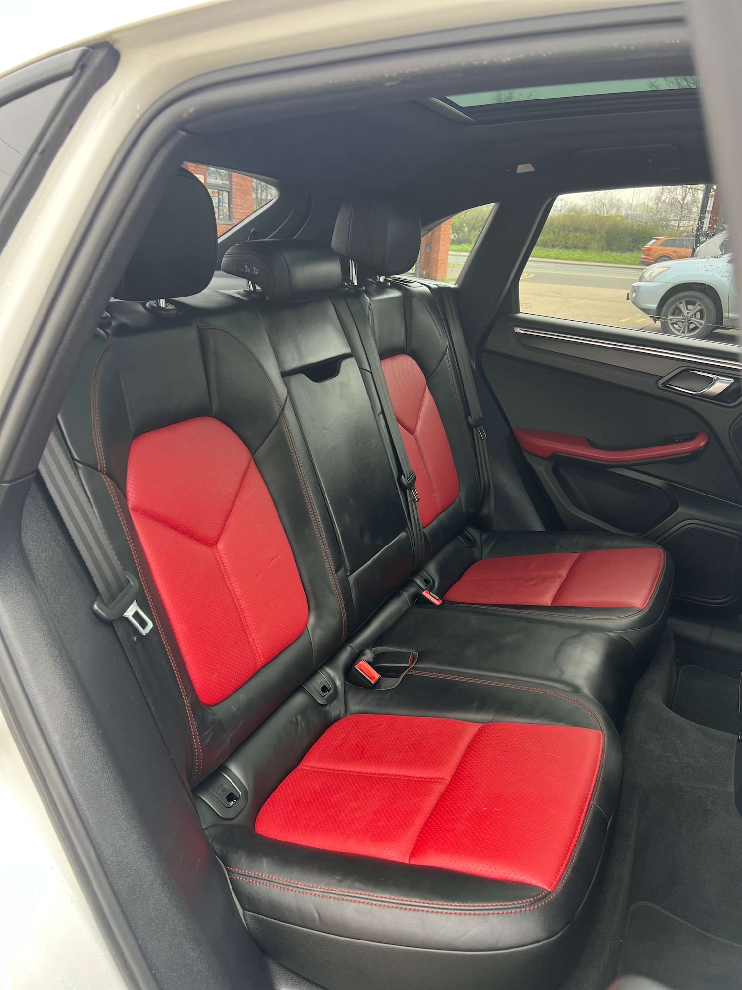 Used Porsche Macan 2015 for sale - 77470104: Photo 25