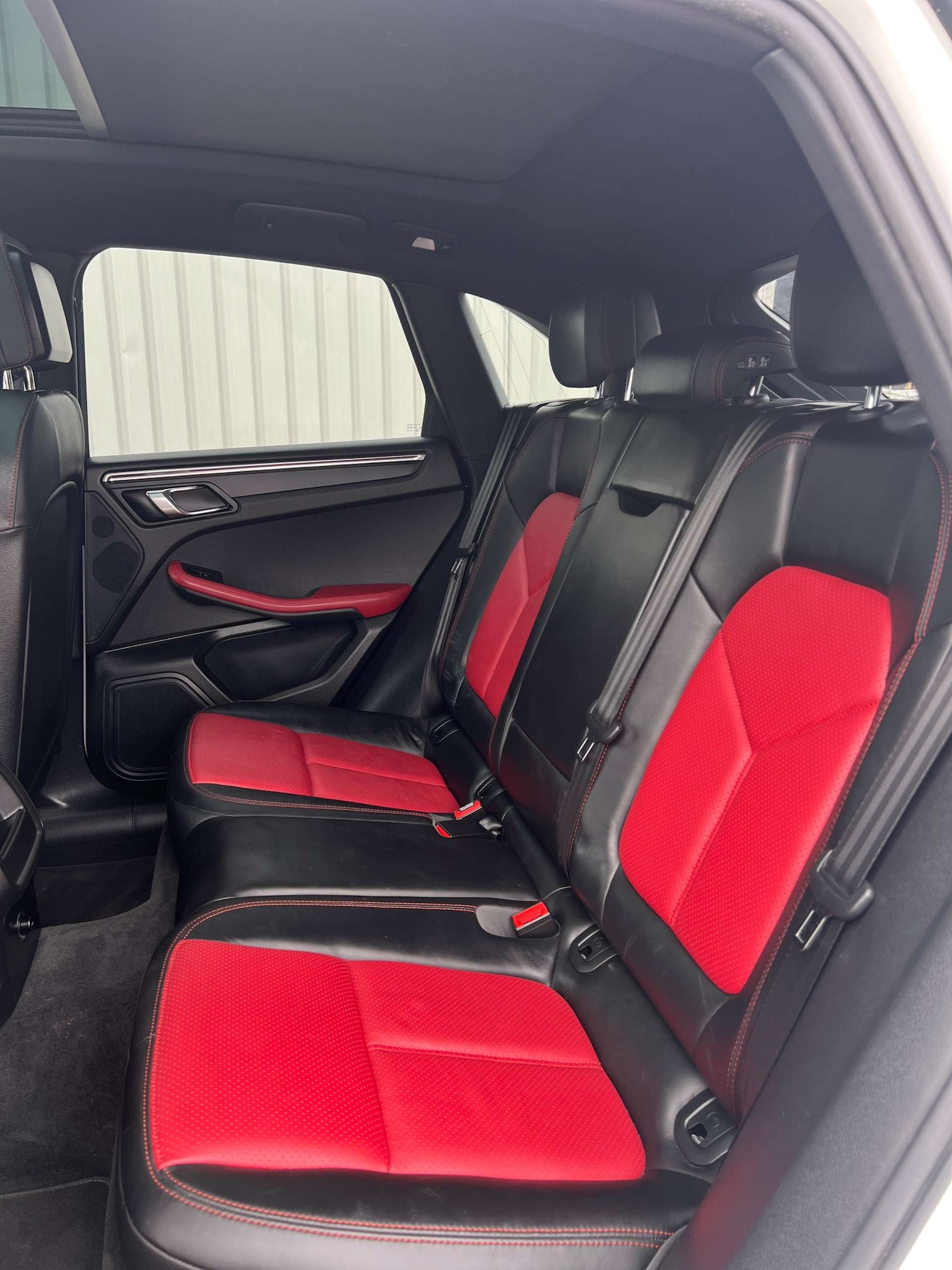 Used Porsche Macan 2015 for sale - 77470104: Photo 28