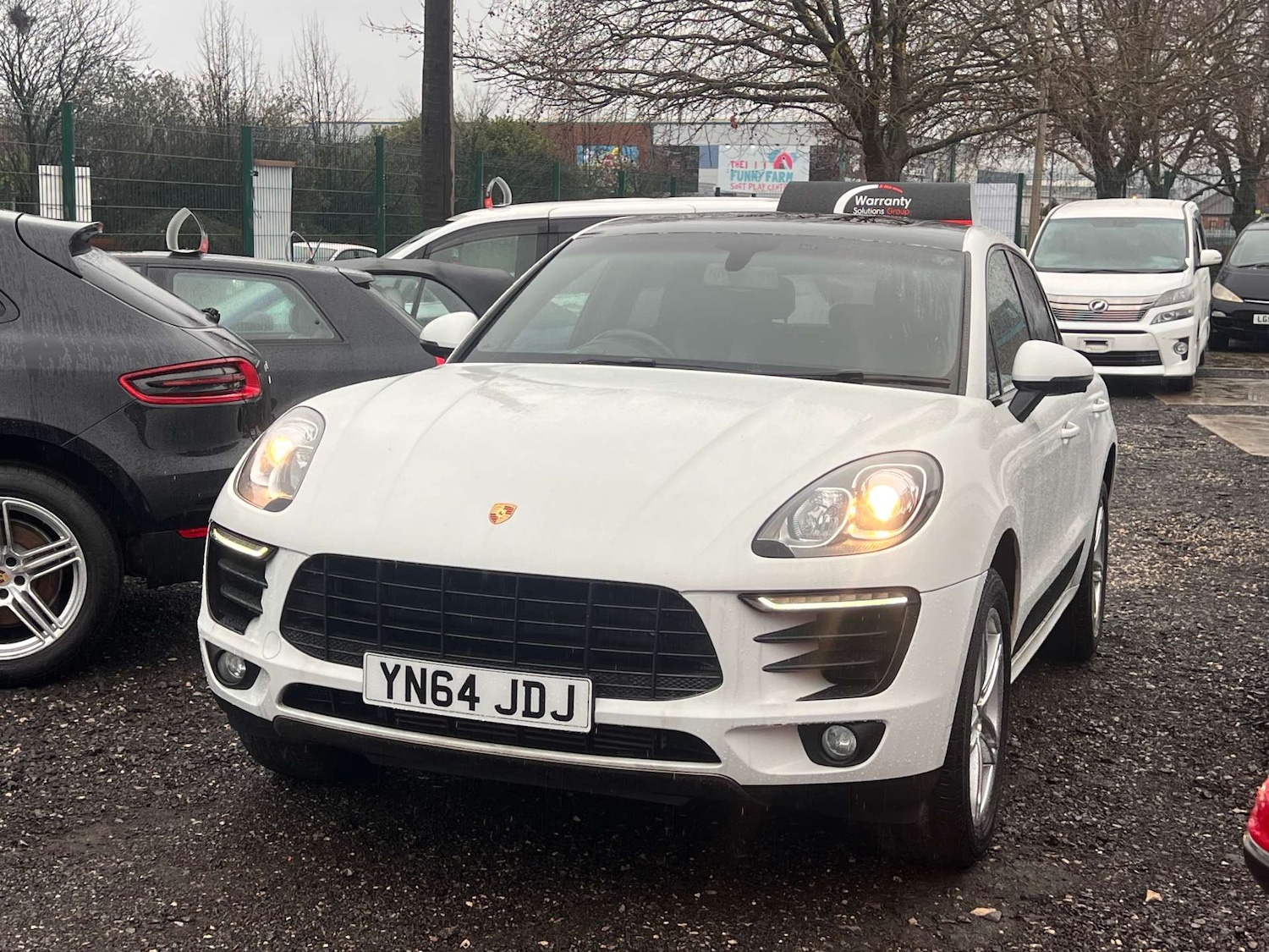 Used Porsche Macan 2025 for sale - 77470104: Photo 3