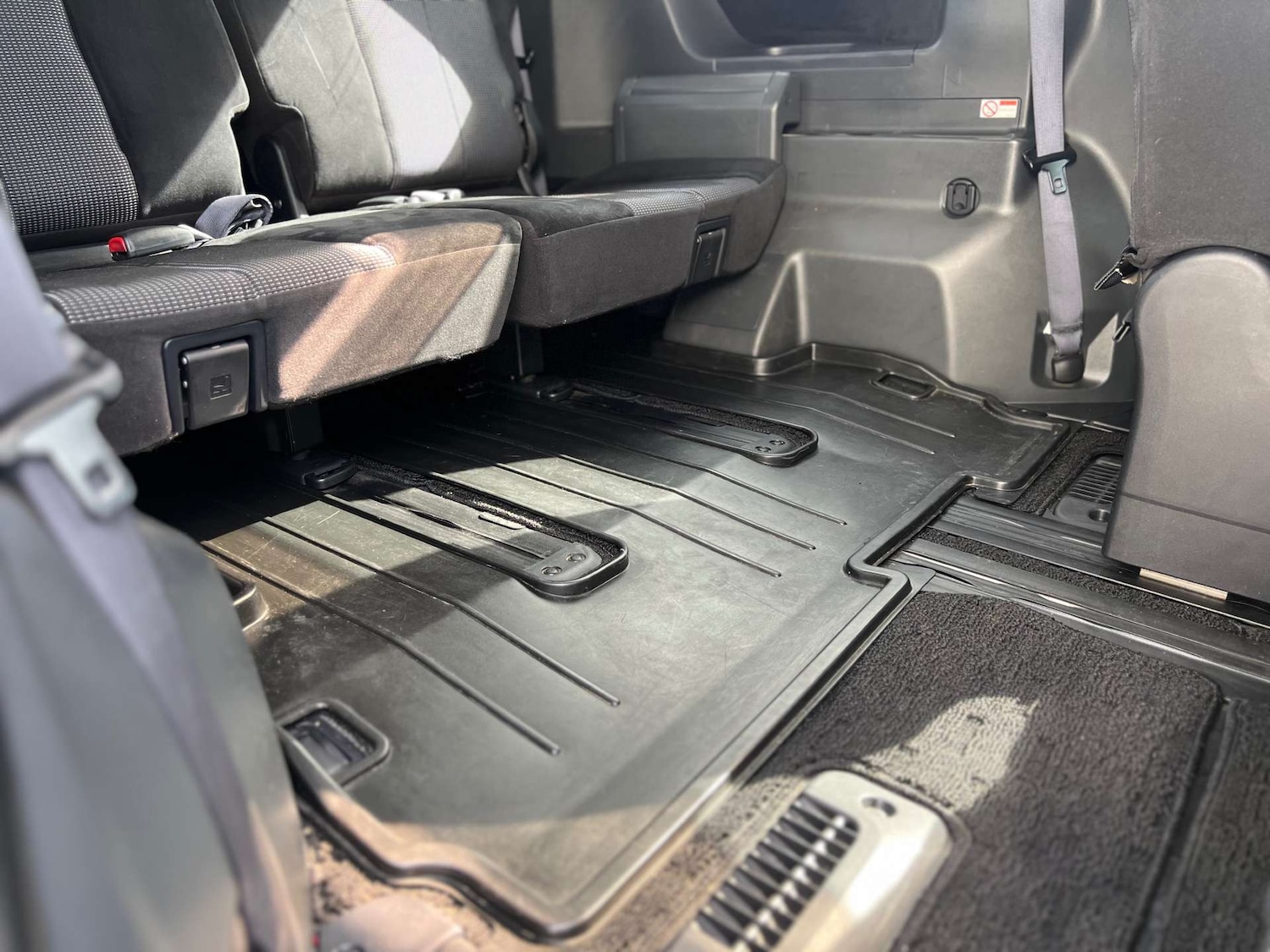 Used Mitsubishi Delica 2025 for sale - 77003521: Photo 53