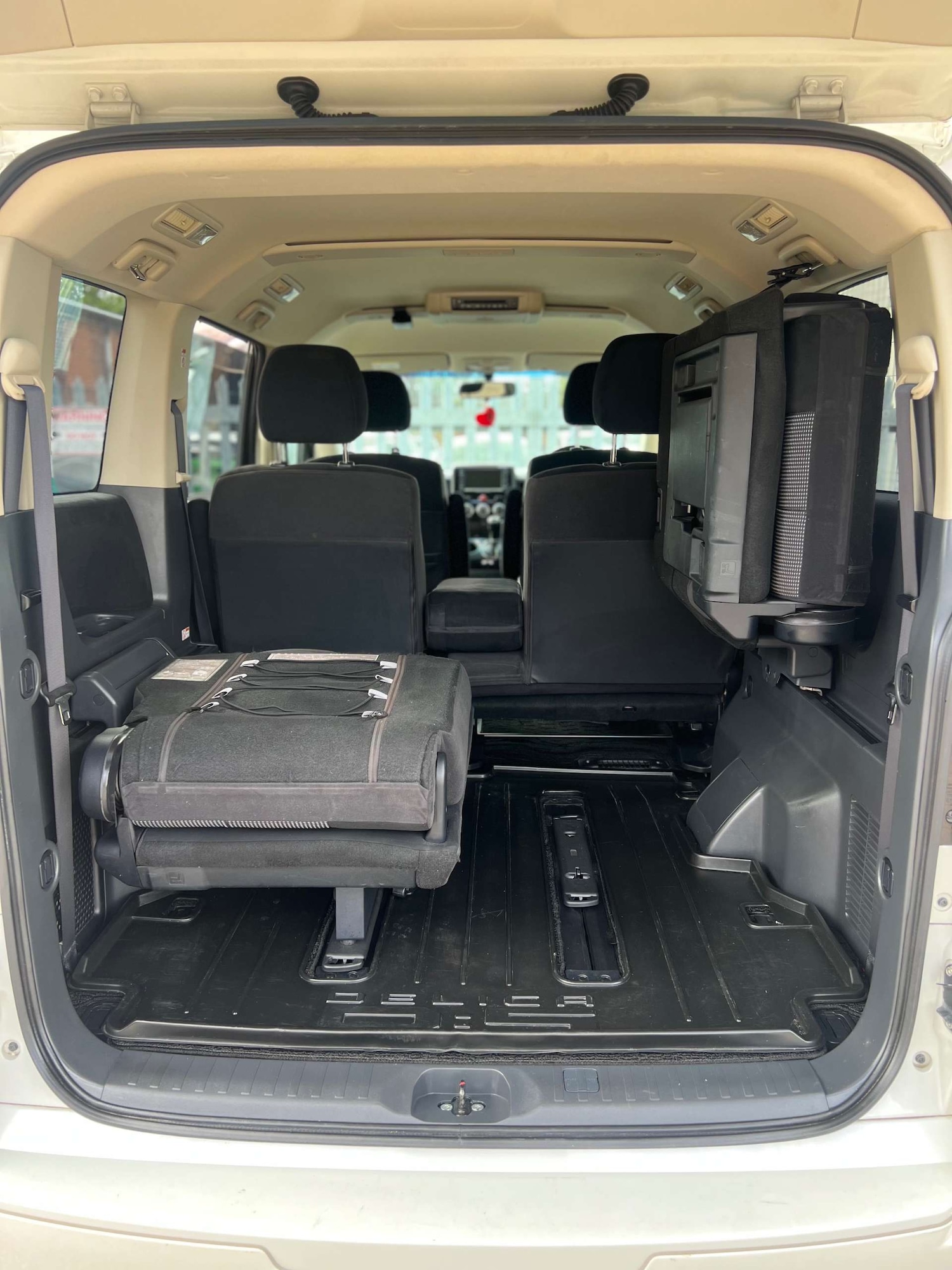 Used Mitsubishi Delica 2025 for sale - 77003521: Photo 57