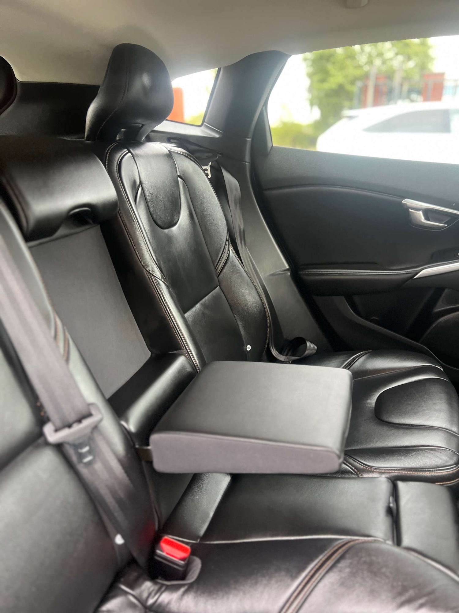 Used Volvo V40 2017 for sale - 76278139: Photo 19