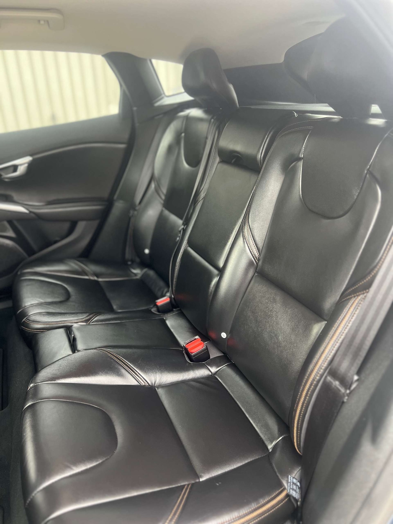 Used Volvo V40 2017 for sale - 76278139: Photo 22