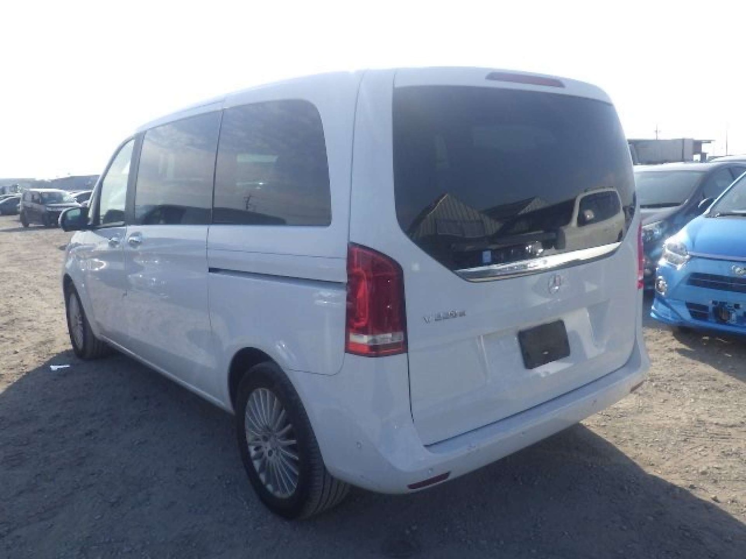 Used Mercedes-Benz V-Class 2015 for sale - 77193214: Photo 6