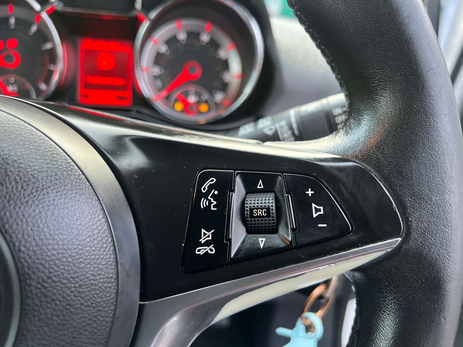 Used Vauxhall ADAM 2015 for sale - 77003505: Photo 33