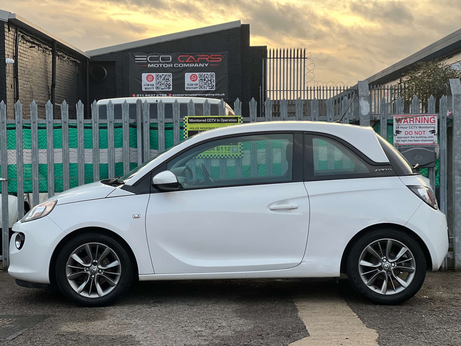 Used Vauxhall ADAM 2015 for sale - 77003505: Photo 7