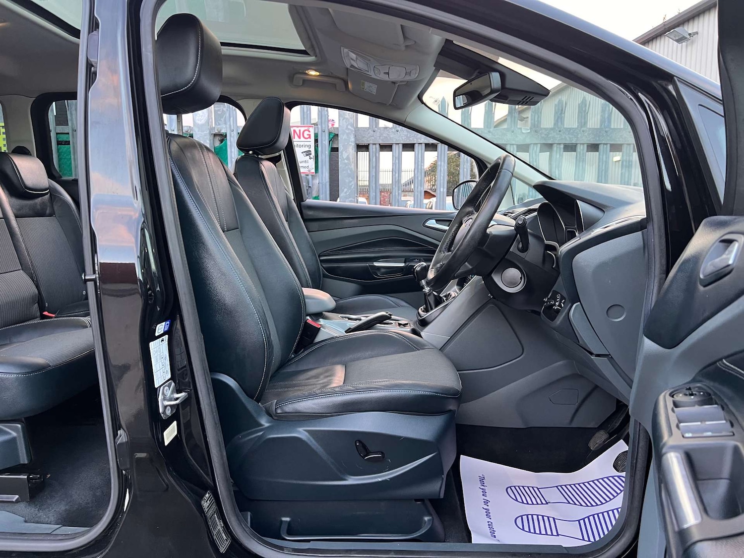 Used Ford Grand C-Max 2015 for sale - 76724038: Photo 17