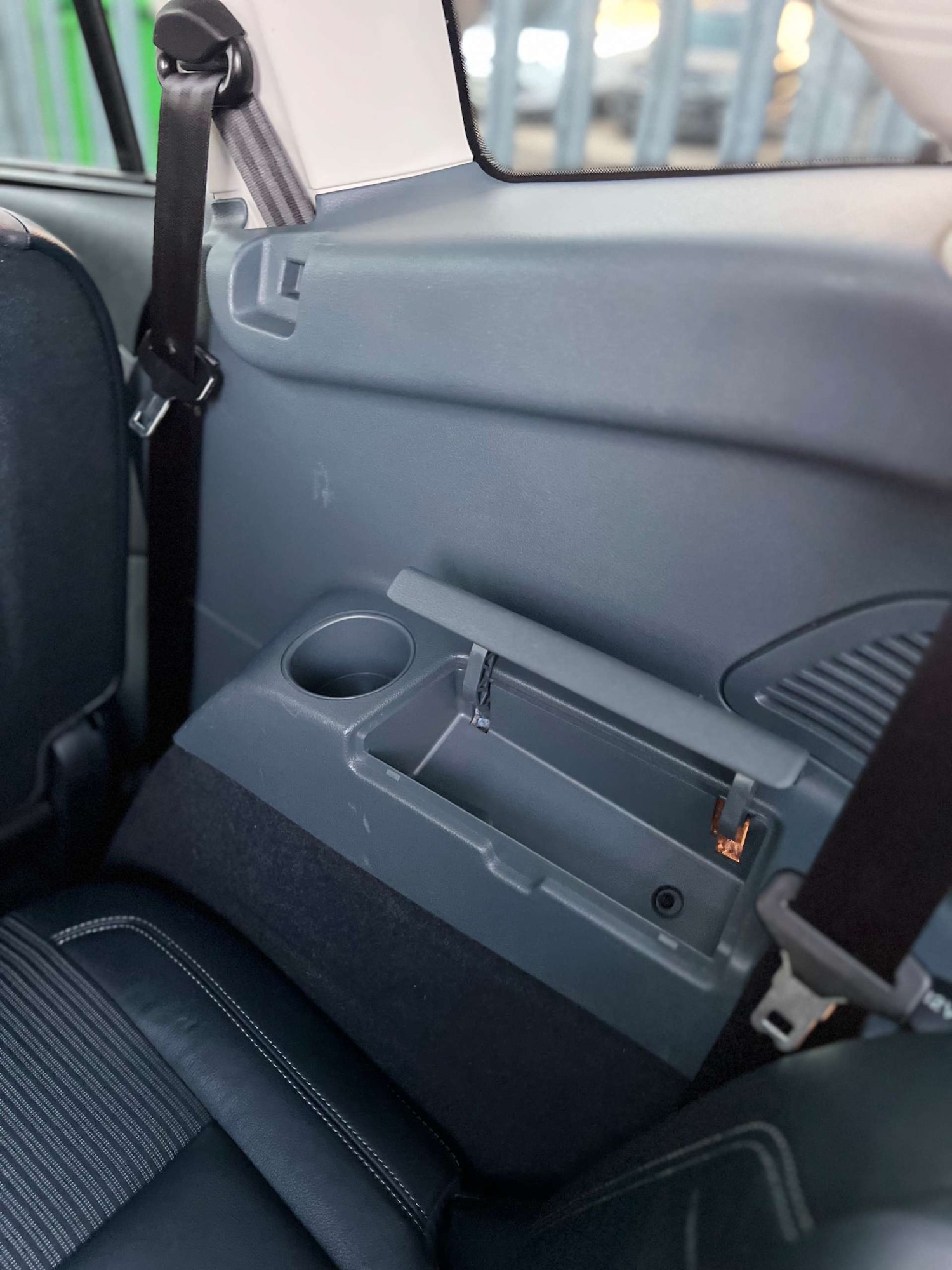 Used Ford Grand C-Max 2015 for sale - 76724038: Photo 21