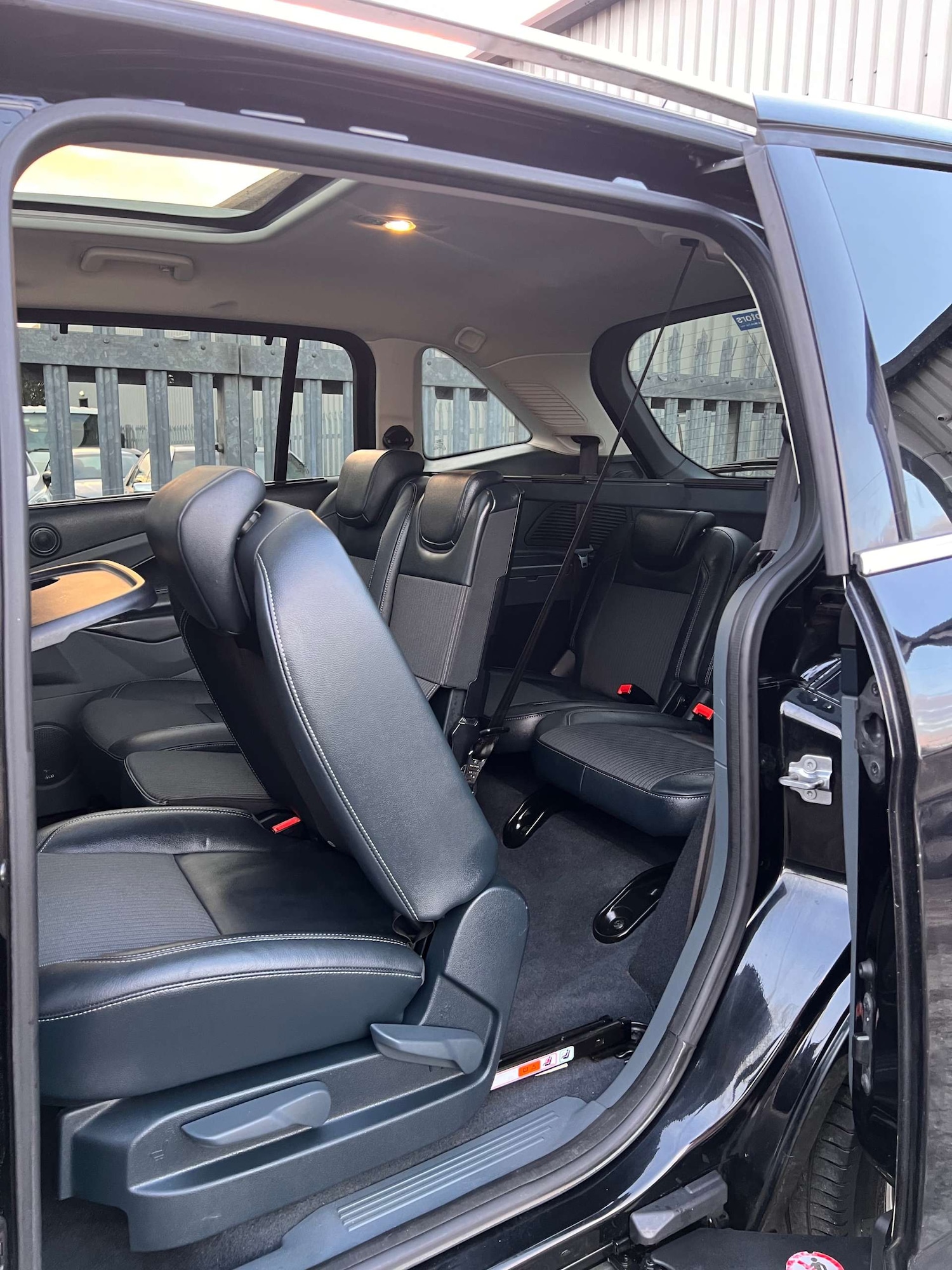 Used Ford Grand C-Max 2015 for sale - 76724038: Photo 32